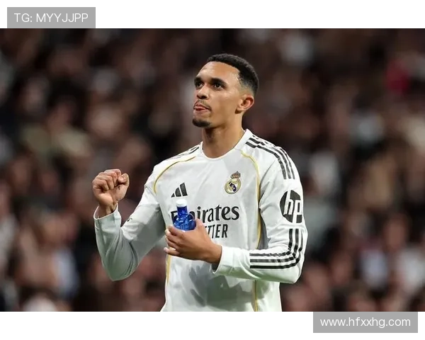 特伦特·亚历山大-阿诺德:青训出身边卫的战术价值解析 特伦特·亚历山大-阿诺德:青训出身边卫的战术价值解析