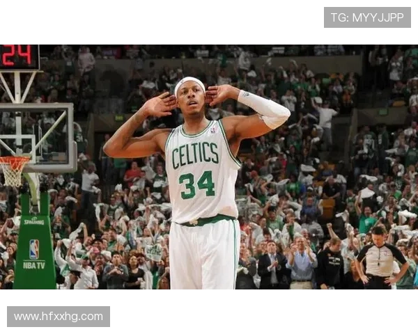 保罗·皮尔斯关键时刻突击打破防守拉开得分差距